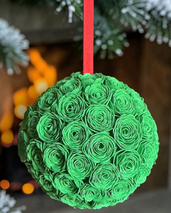 Green Lisianthus Ornament w/red ribbon, 3.5"