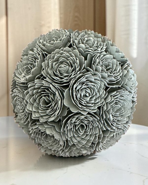 Medium Gray Dahlia Sphere, 3"
