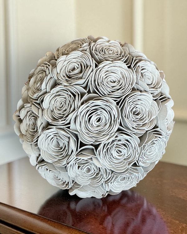 Gray Lisianthus Sphere, 3"