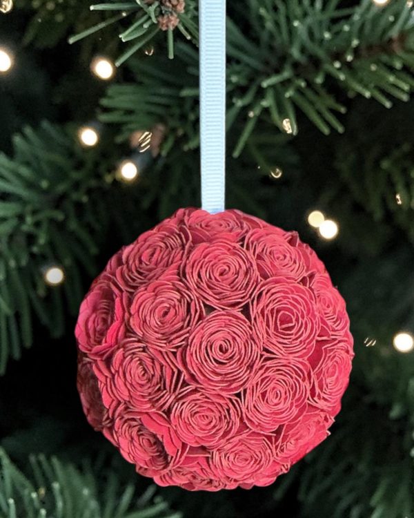 Red Lisianthus Ornament w/white ribbon, 3"