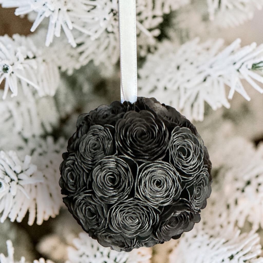 Black Lisianthus Ornament w/white ribbon, 2.5"