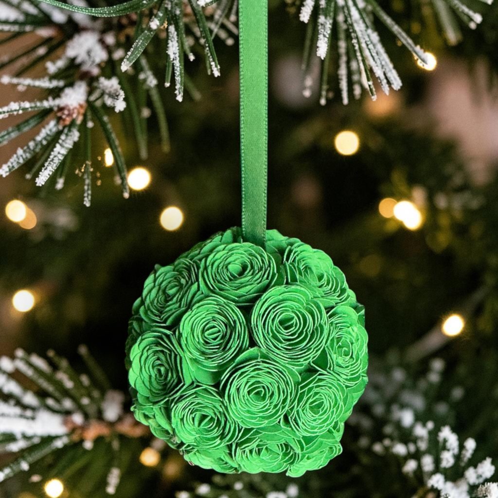 Green Lisianthus Ornament w/green ribbon, 2.5"