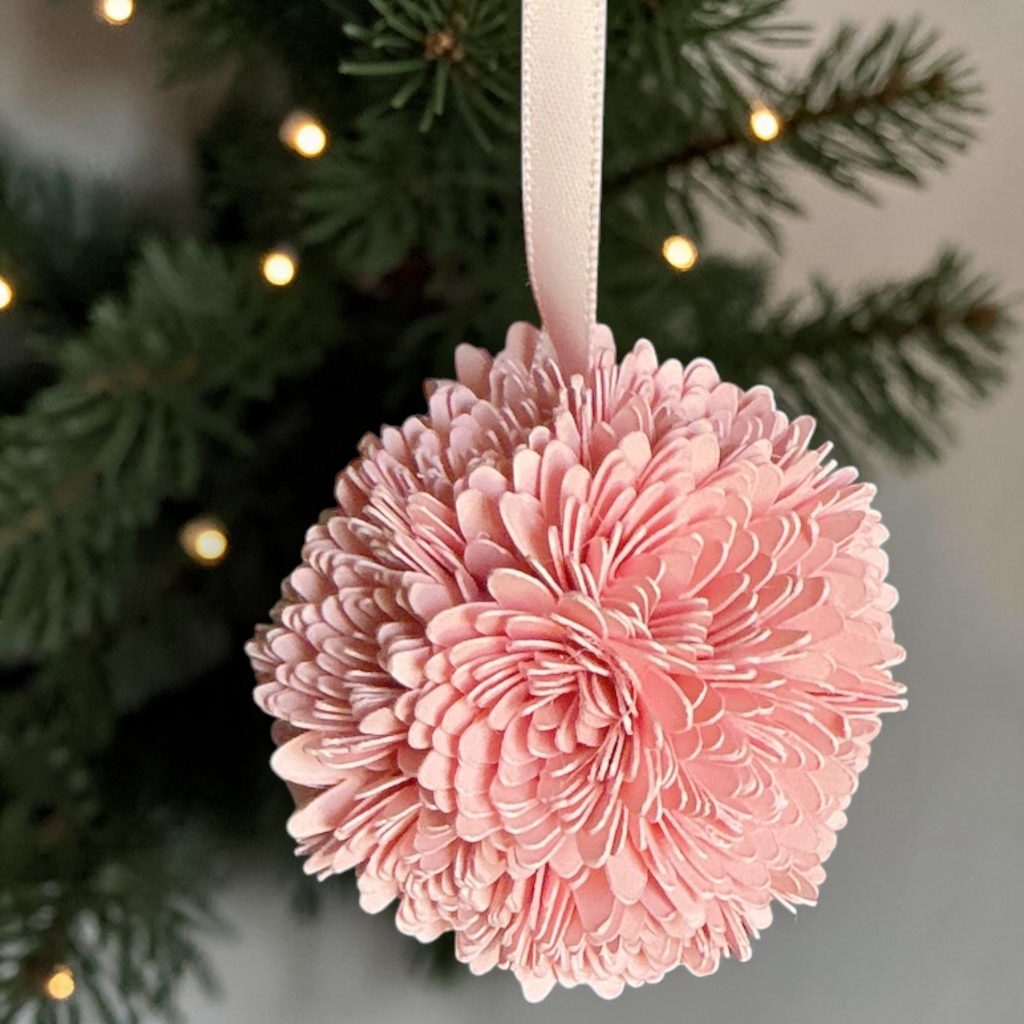 Pink Chrysanthemum Ornament w/pink ribbon, 2"